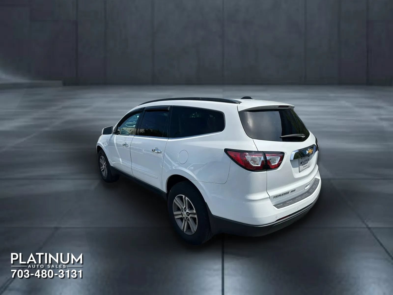 Used 2017 Chevrolet Traverse LT AWD/4WD image 8