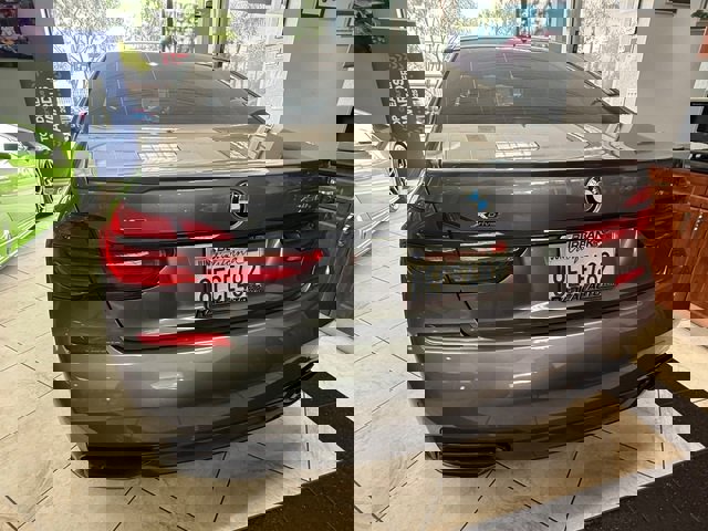 Used 2018 BMW 750i xDrive image 4