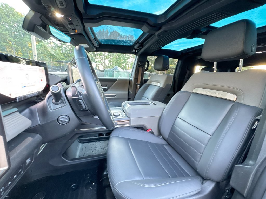 Used 2024 GMC Hummer EV 3X AWD/4WD image 13