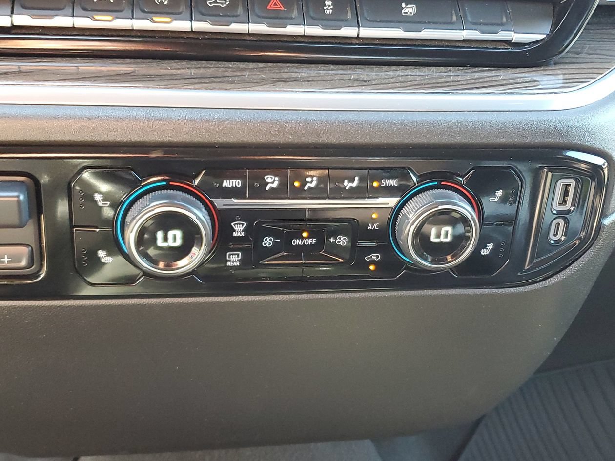 Used 2025 Chevrolet Silverado 1500 LT RWD image 24