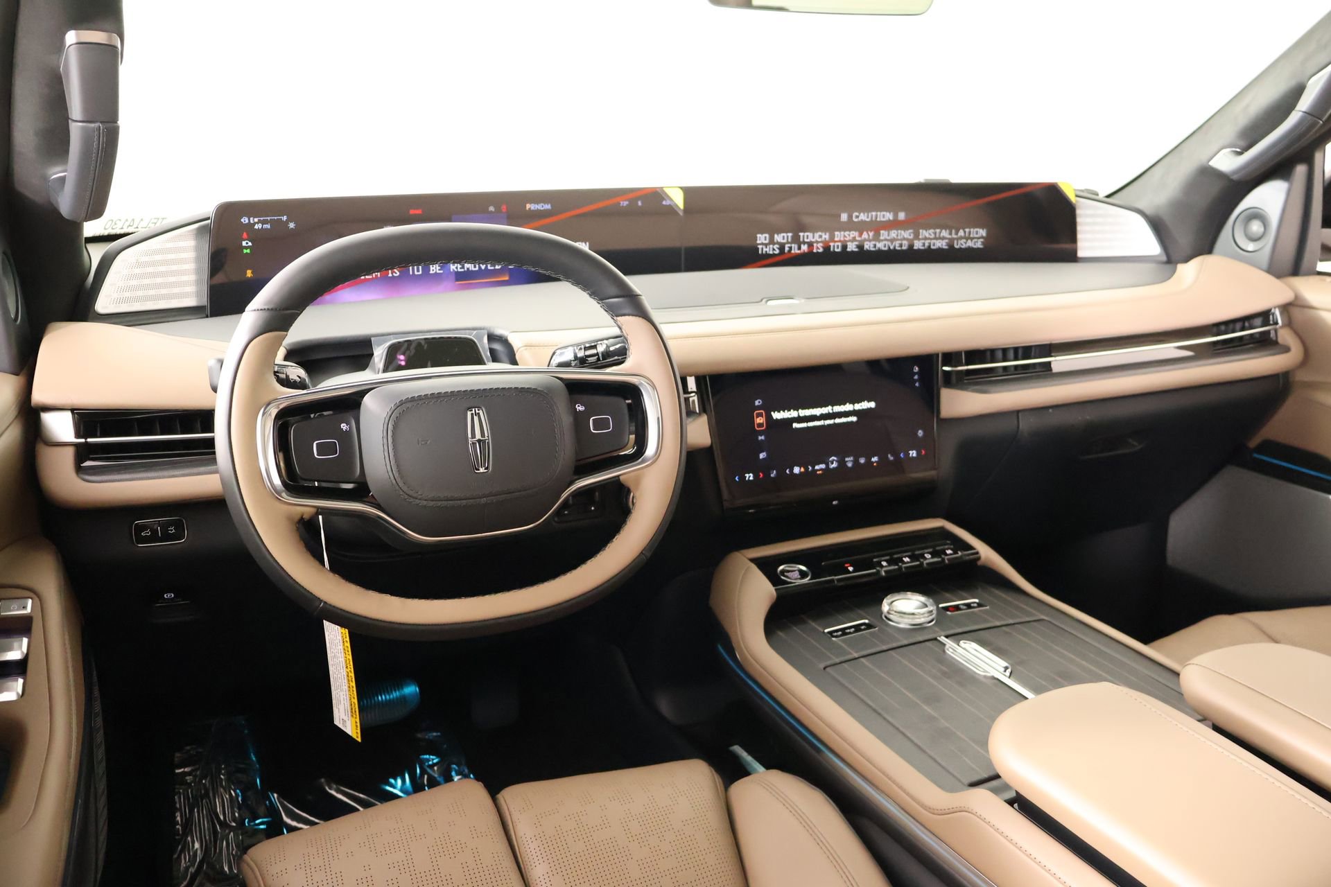 New 2026 Lincoln Navigator L Black Label AWD/4WD image 2