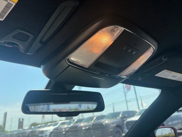 Used 2022 Dodge Charger Scat Pack RWD image 17