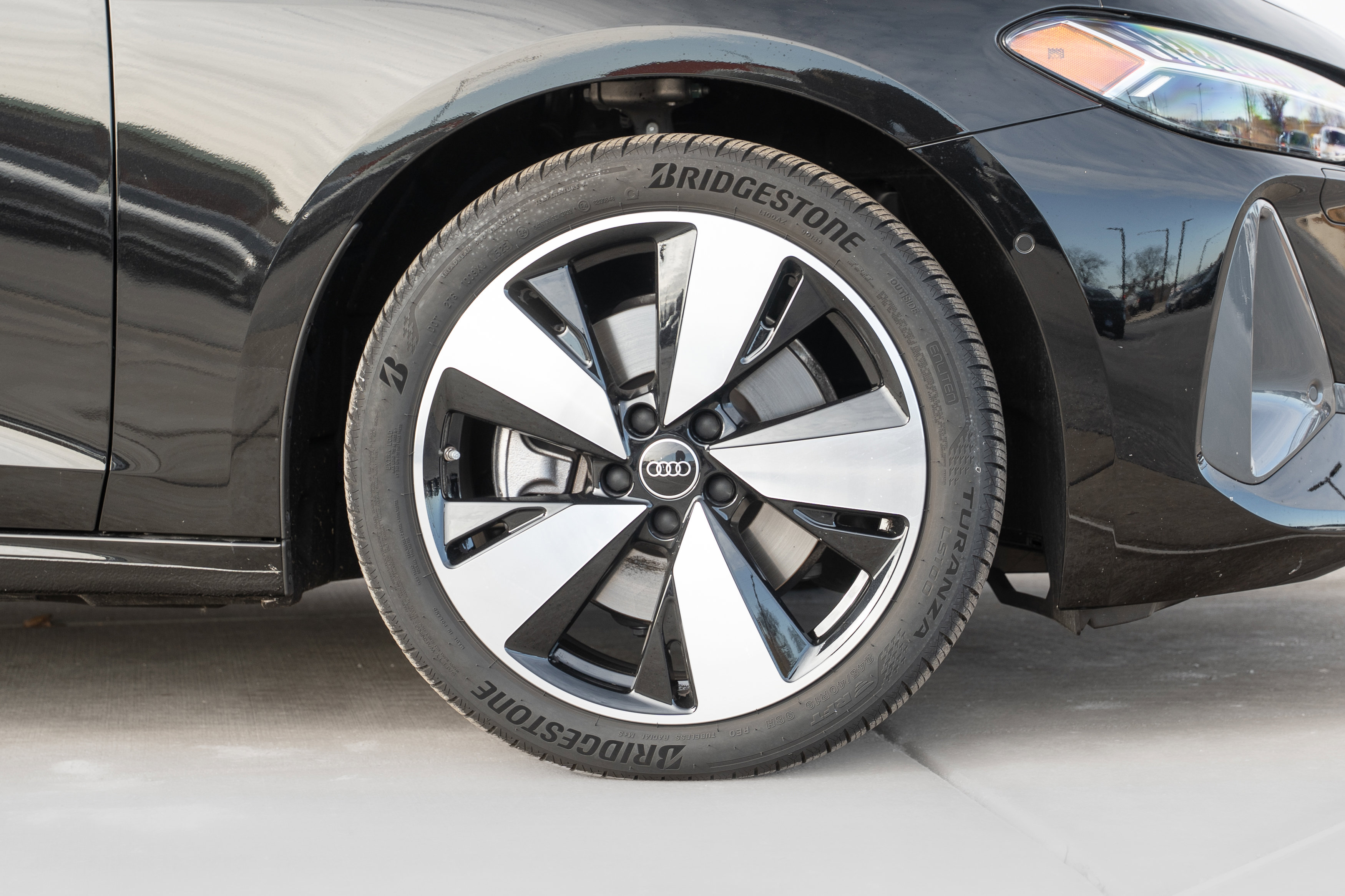 Certified 2025 Audi A5 2.0T Premium Plus w/ Premium Plus image 30