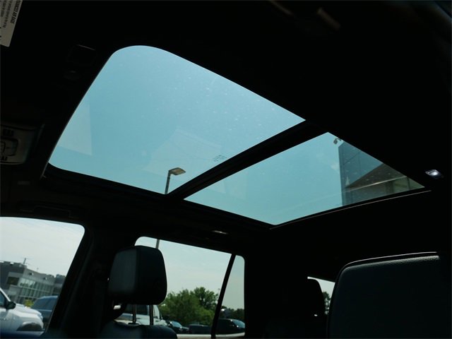 Used 2024 GMC Yukon Denali image 27