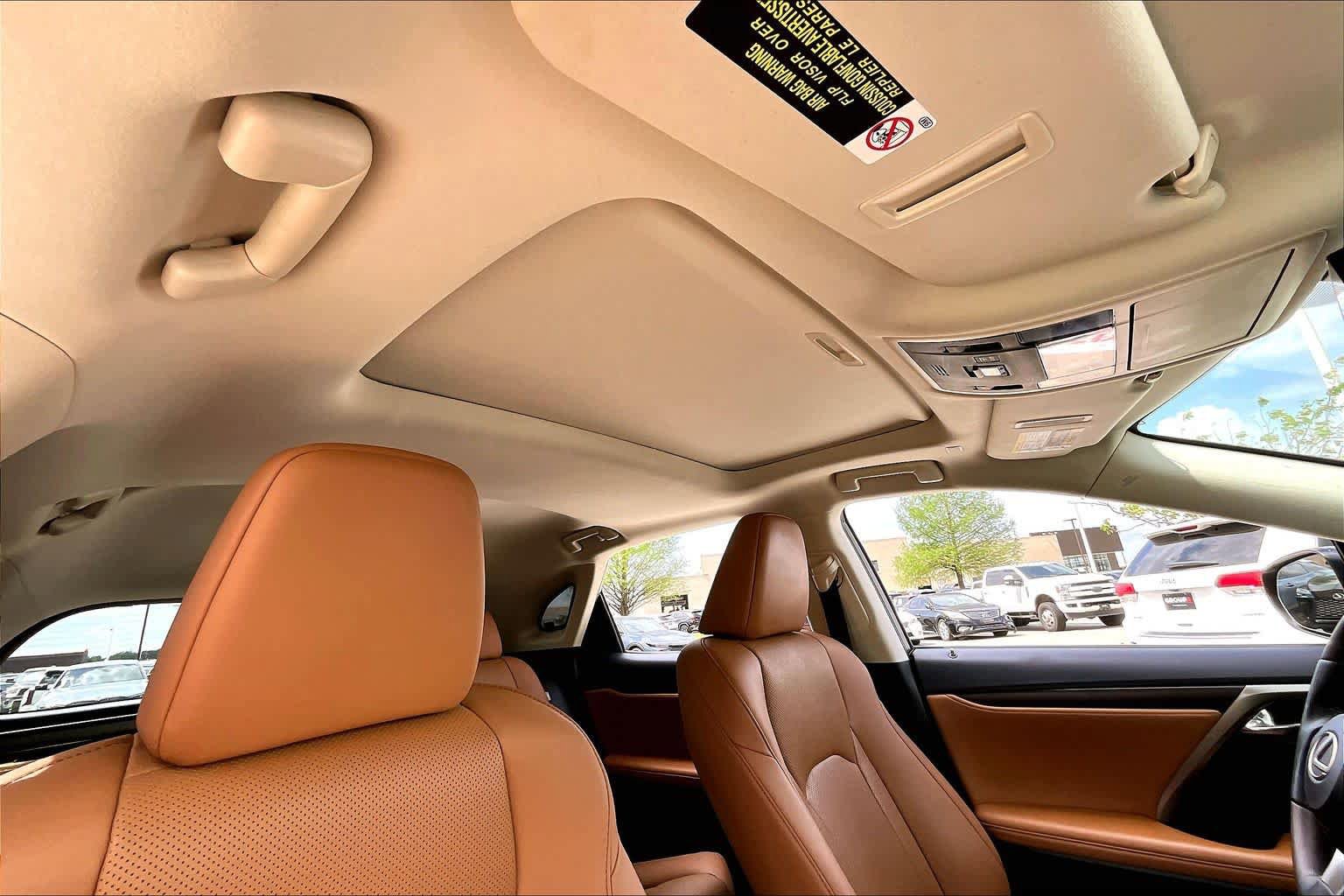 Used 2022 Lexus RX 350 FWD w/ Premium Package image 13