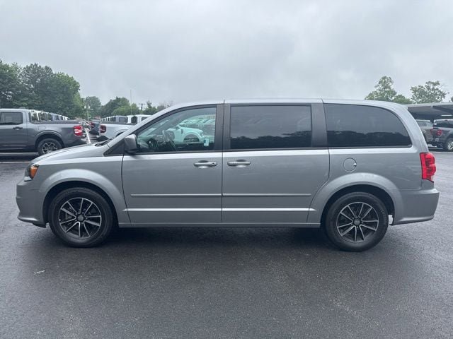 Used 2016 Dodge Grand Caravan SE FWD video 2