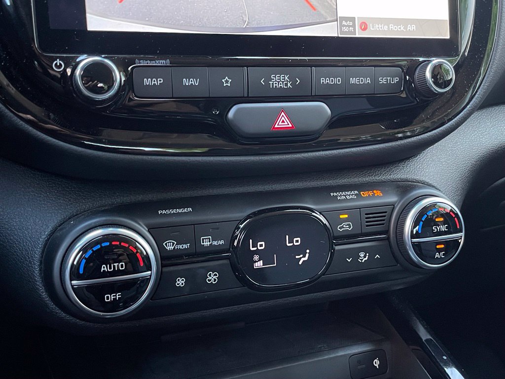 Used 2025 Kia Soul S FWD image 18