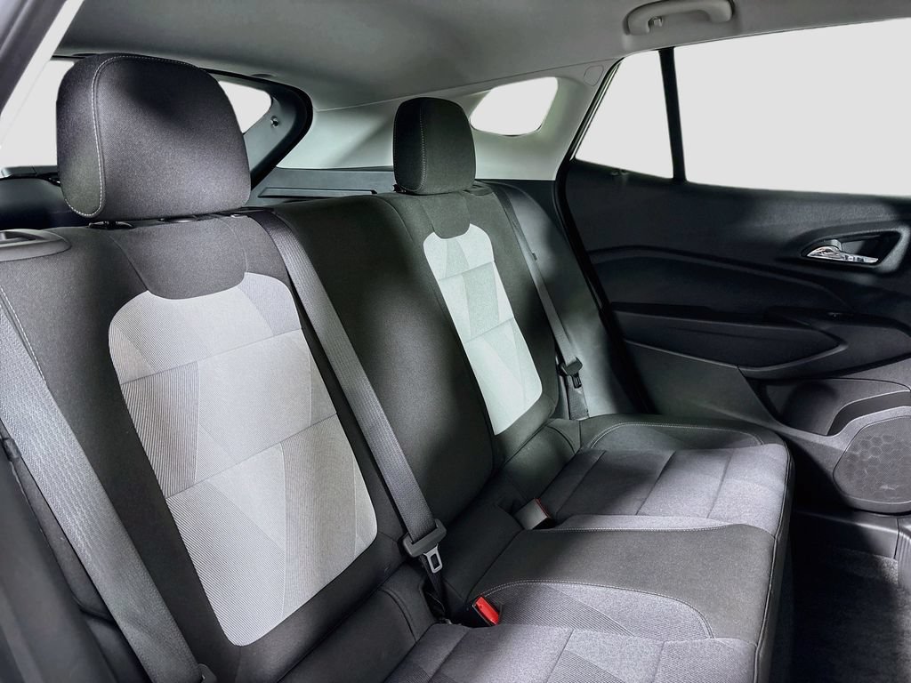 Certified 2025 Chevrolet Trax LS w/ LS Convenience Package FWD image 28