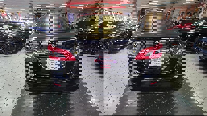 Used 2015 Nissan Sentra S image 8