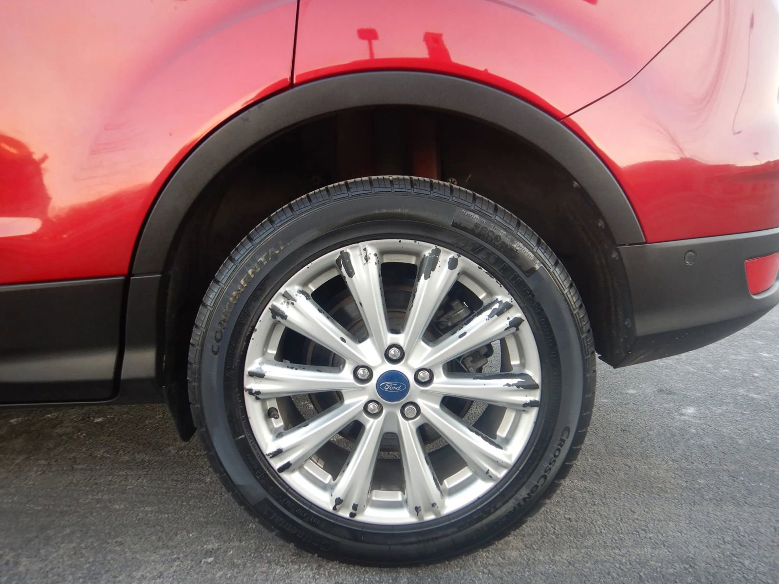 Used 2017 Ford Escape Titanium w/ Equipment Group 301A image 31