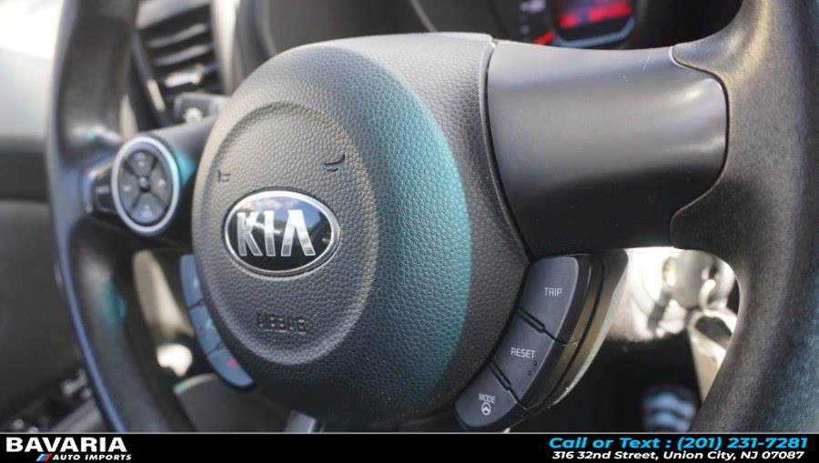 Used 2014 Kia Soul 5dr Wgn Auto Base image 13