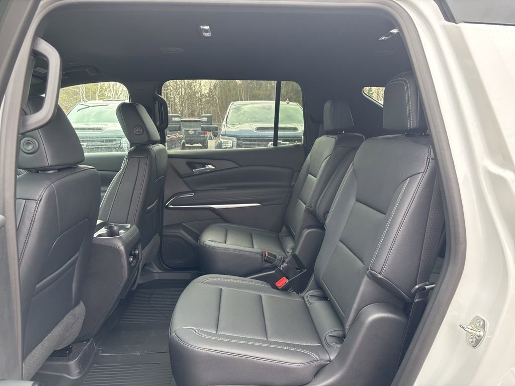 New 2026 Chevrolet Traverse LT w/ Midnight/Sport Edition image 9