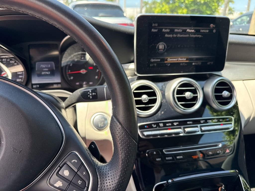 Used 2017 Mercedes-Benz C 300 Cabriolet image 4