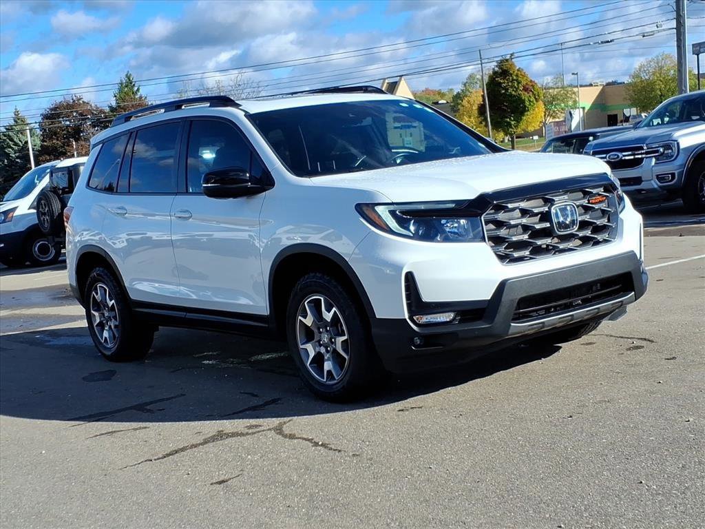 Used 2022 Honda Passport TrailSport image 7