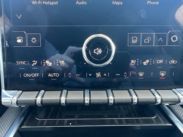 Used 2024 GMC Sierra EV Denali image 35