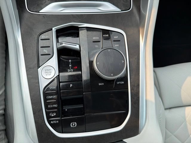 Used 2026 BMW X6 M60i w/ Parking Assistance Package AWD/4WD image 24