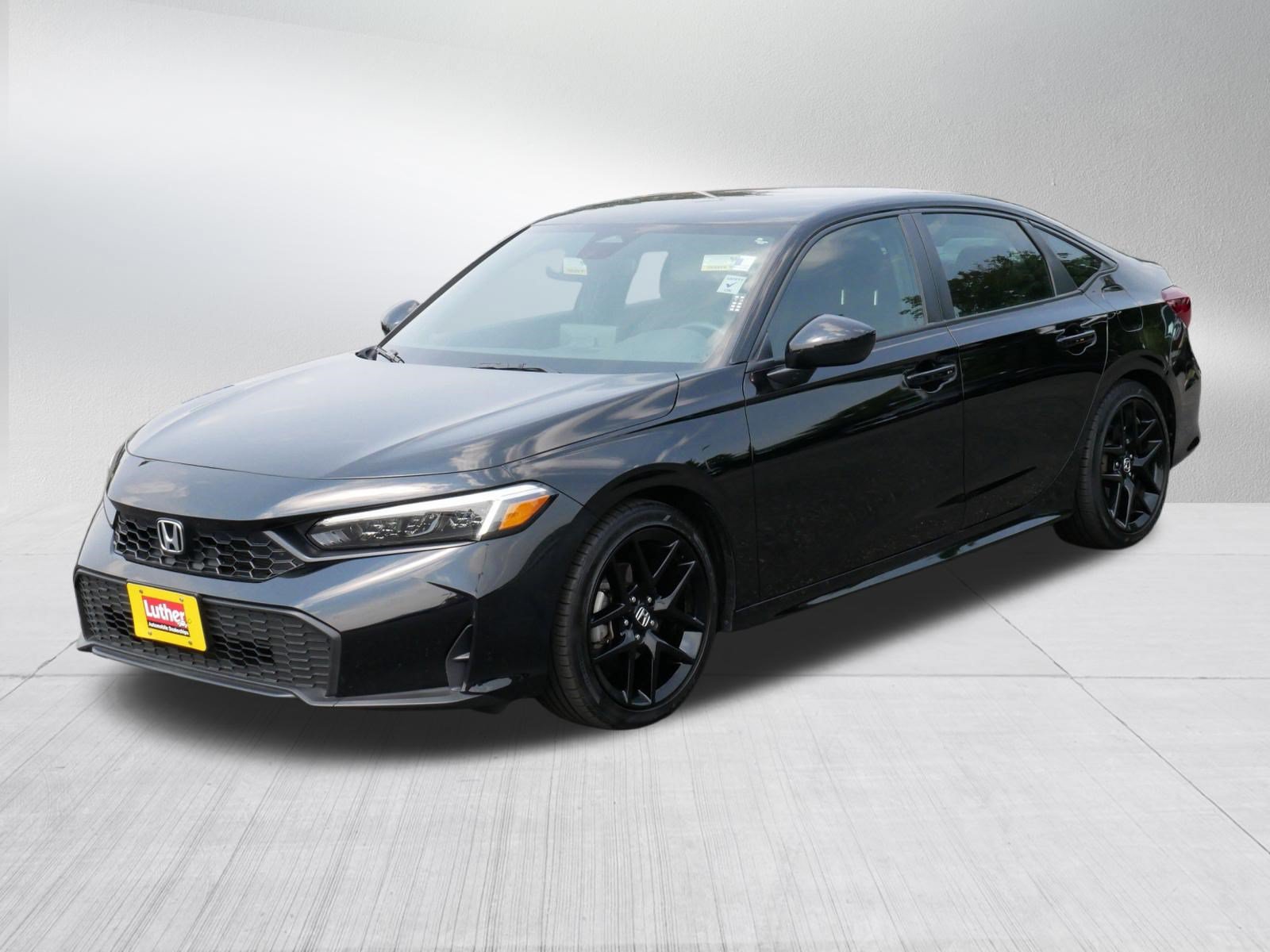 Used 2025 Honda Civic Sport image 3