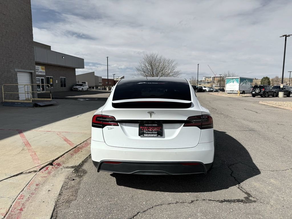 Used 2022 Tesla Model X Base image 10