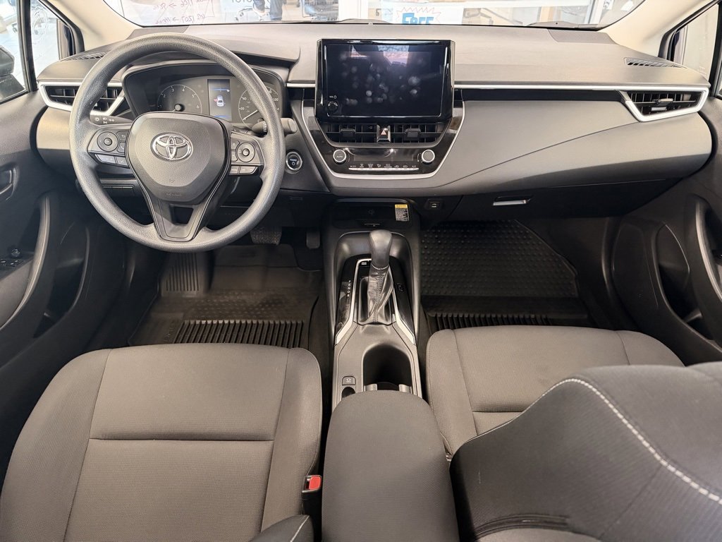 Certified 2025 Toyota Corolla LE w/ LE Premium Package image 5