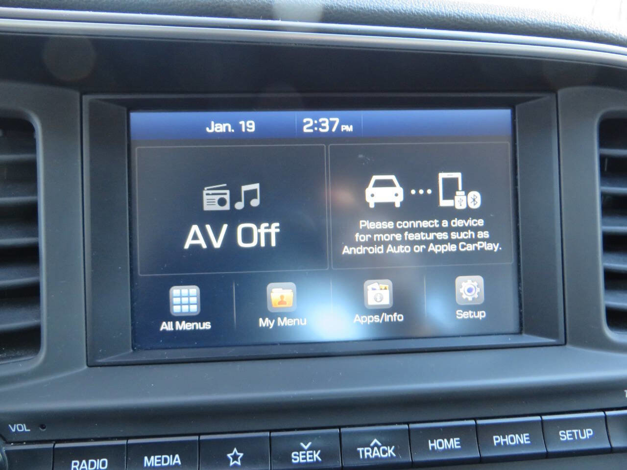 Used 2019 Hyundai Elantra SEL image 18