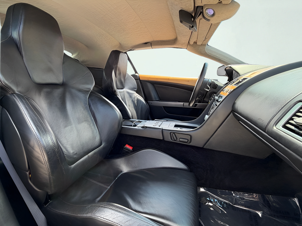 Used 2006 Aston Martin DB9 Volante RWD image 24