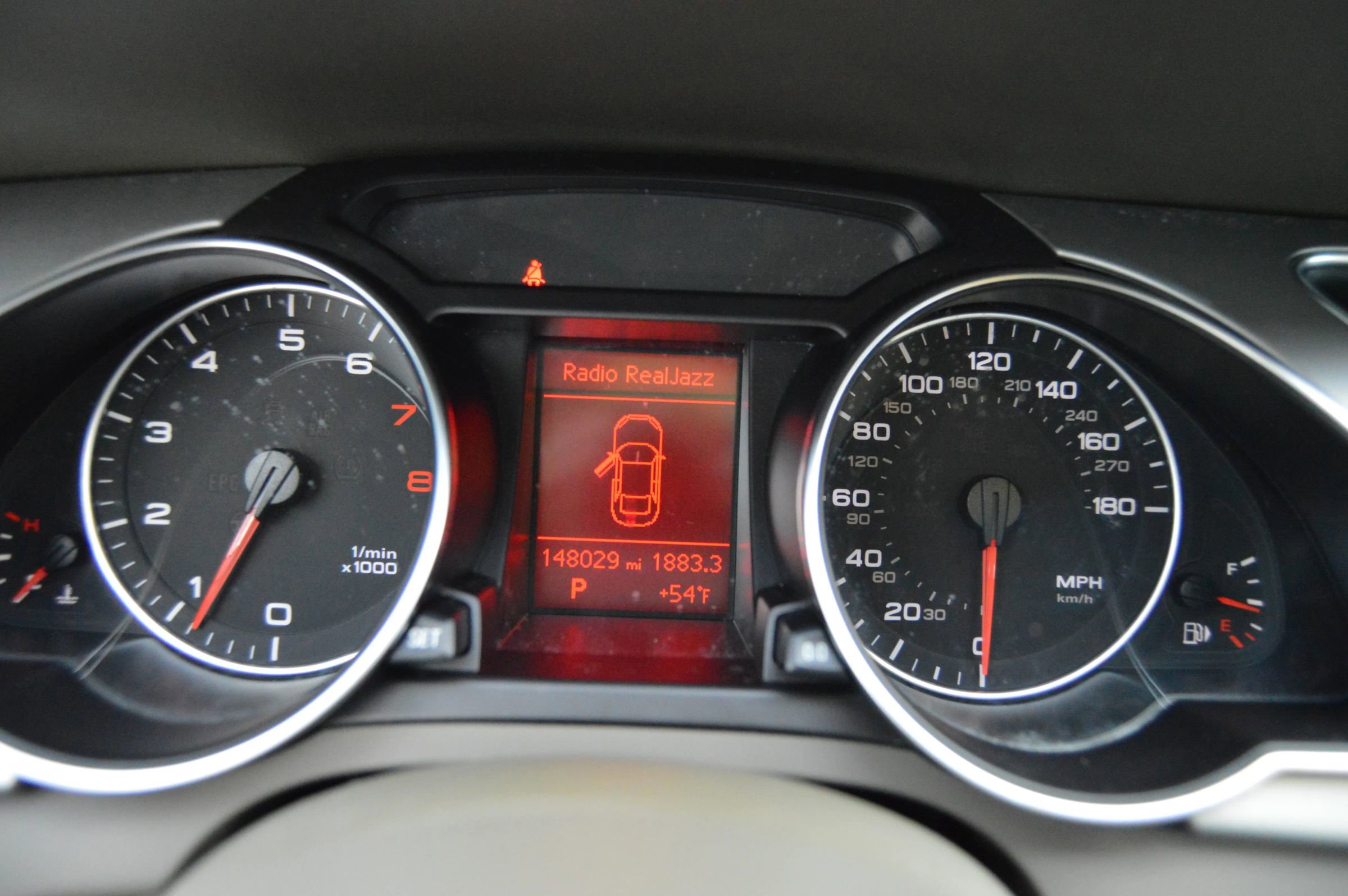 Used 2011 Audi A5 2.0T Premium image 12