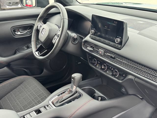 Certified 2025 Honda HR-V Sport image 8
