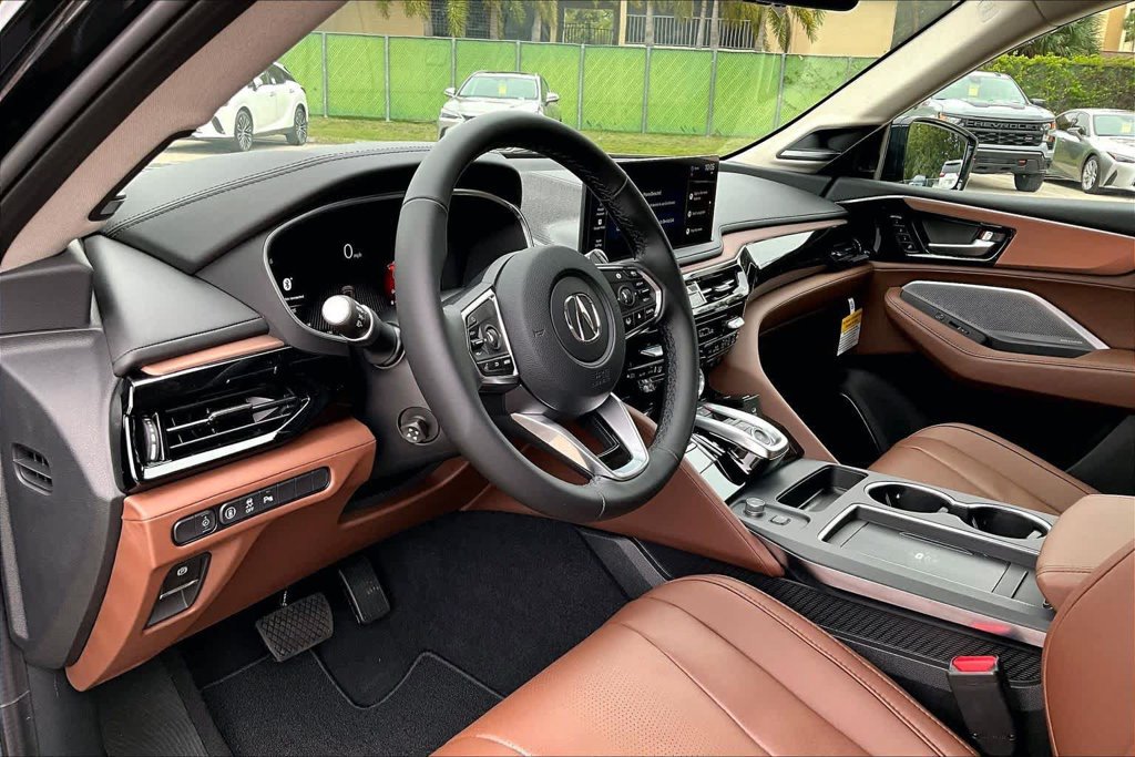 Used 2026 Acura MDX w/ Technology Package FWD image 8