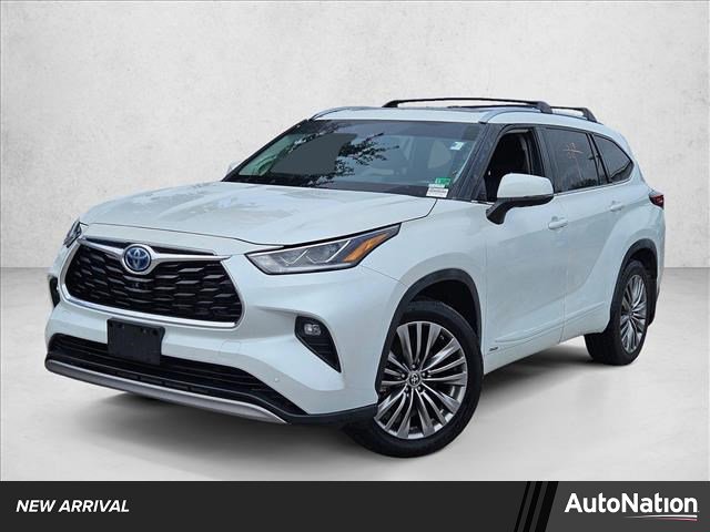 Used 2022 Toyota Highlander Platinum video 1
