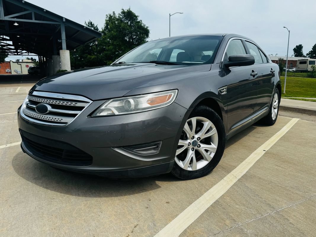Used 2011 Ford Taurus SEL w/ 201A Rapid Spec Order Code FWD image 1