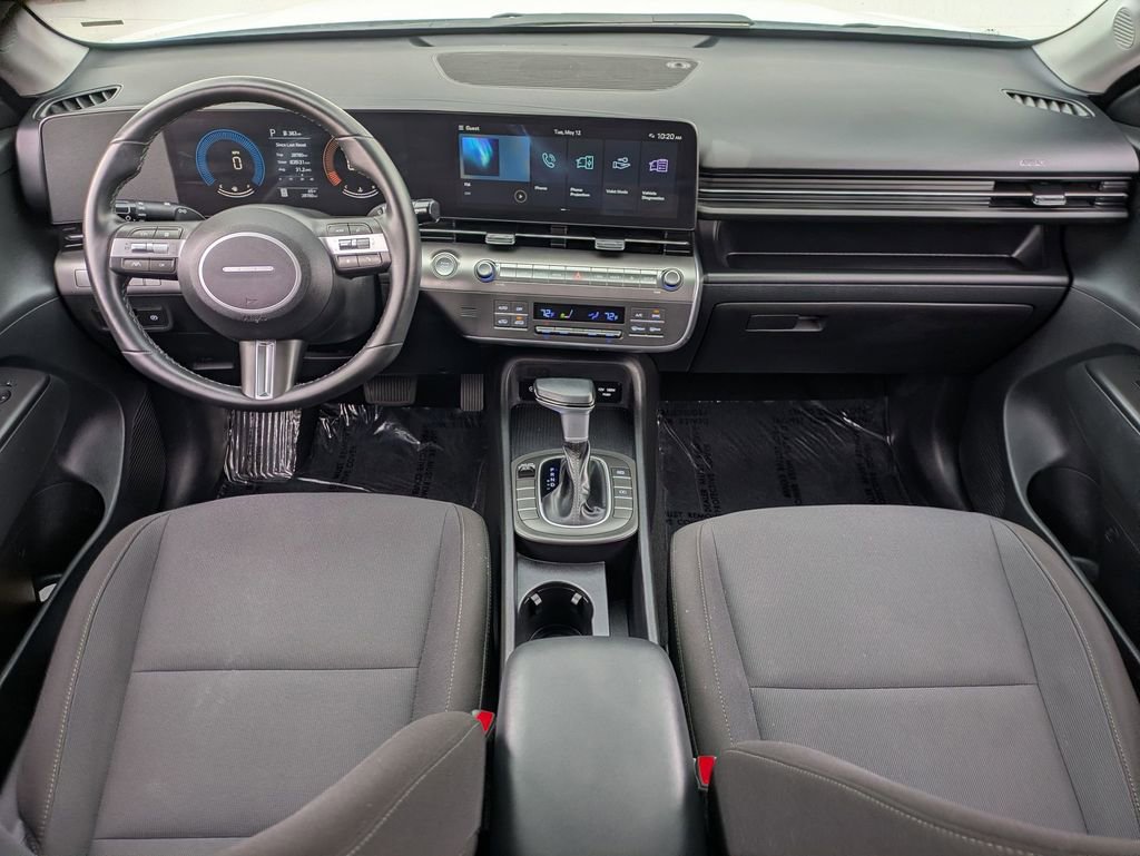 Used 2025 Hyundai Kona SEL FWD image 25