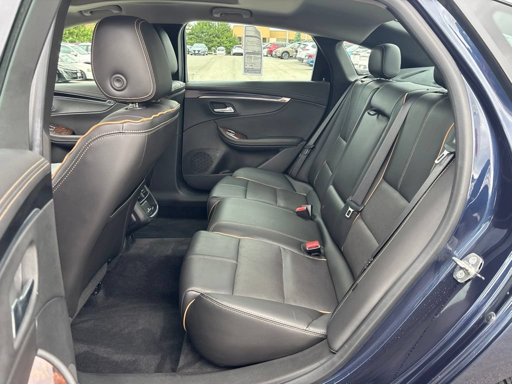Used 2015 Chevrolet Impala LTZ FWD image 12