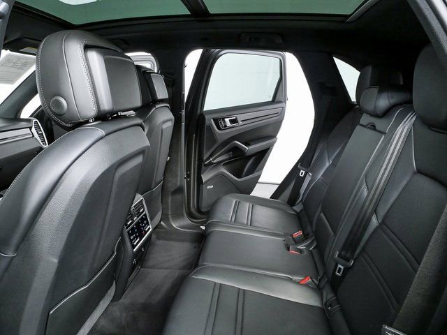 Certified 2019 Porsche Cayenne image 21
