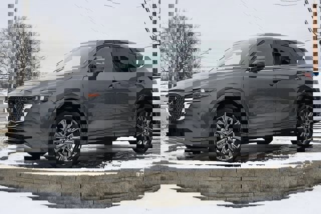 Used 2025 MAZDA CX-5 Signature image 1