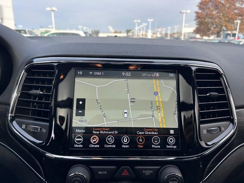 Used 2021 Jeep Grand Cherokee 80th Anniversary w/ Quick Order Package 28K 80th image 16