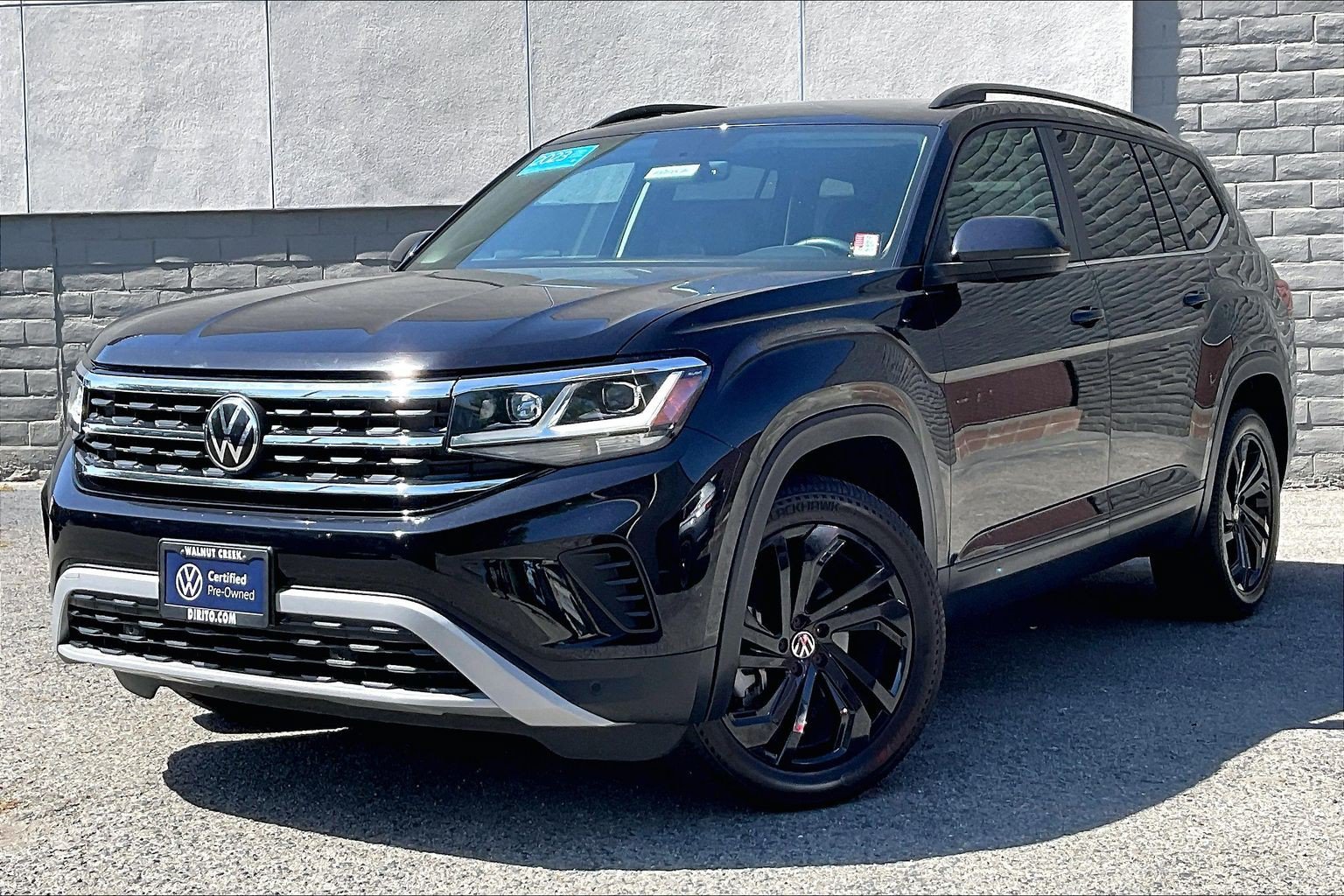 Certified 2023 Volkswagen Atlas SE w/ Panoramic Sunroof Package FWD image 12