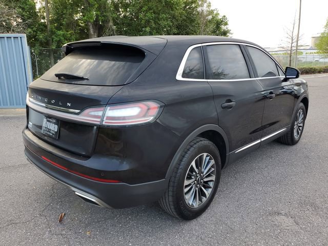 Used 2023 Lincoln Nautilus Reserve image 4