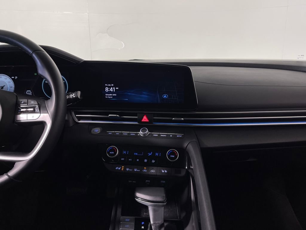 Certified 2023 Hyundai Elantra Limited image 15
