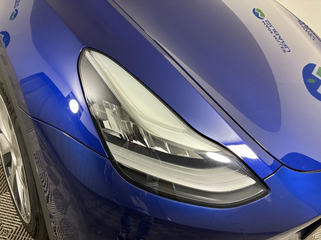 Used 2020 Tesla Model Y Long Range image 32