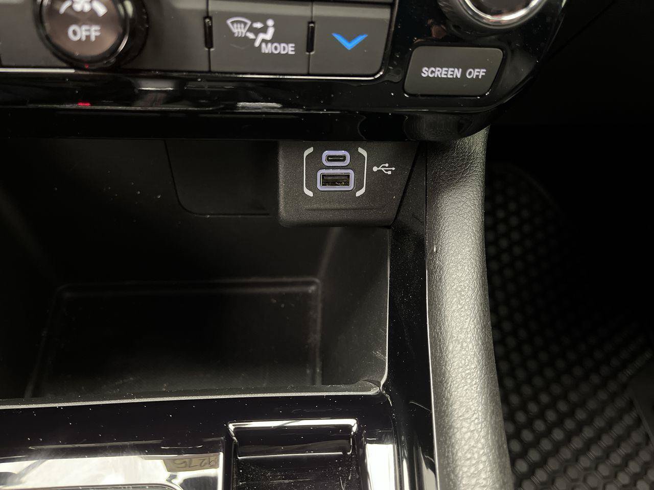 Used 2025 Jeep Compass Trailhawk AWD/4WD image 21