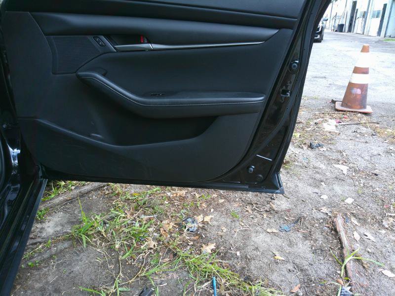 Used 2020 MAZDA MAZDA3 Sedan FWD image 26