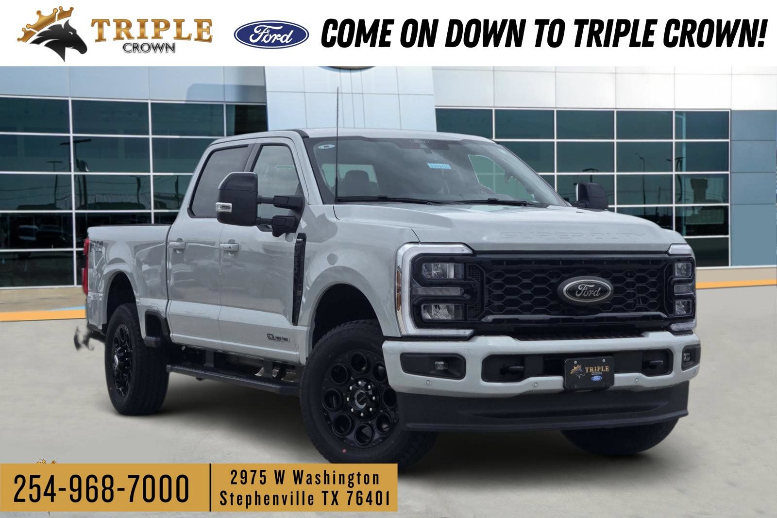New 2026 Ford F250 Lariat w/ Black Appearance Package