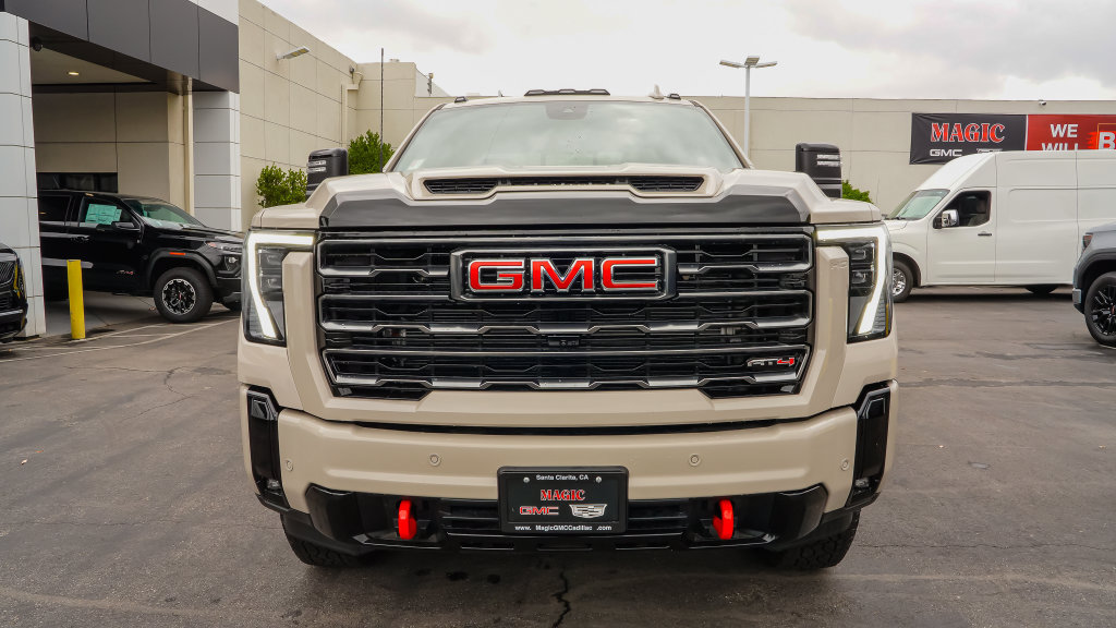 New 2026 GMC Sierra 2500 AT4 w/ Technology Package AWD/4WD image 5