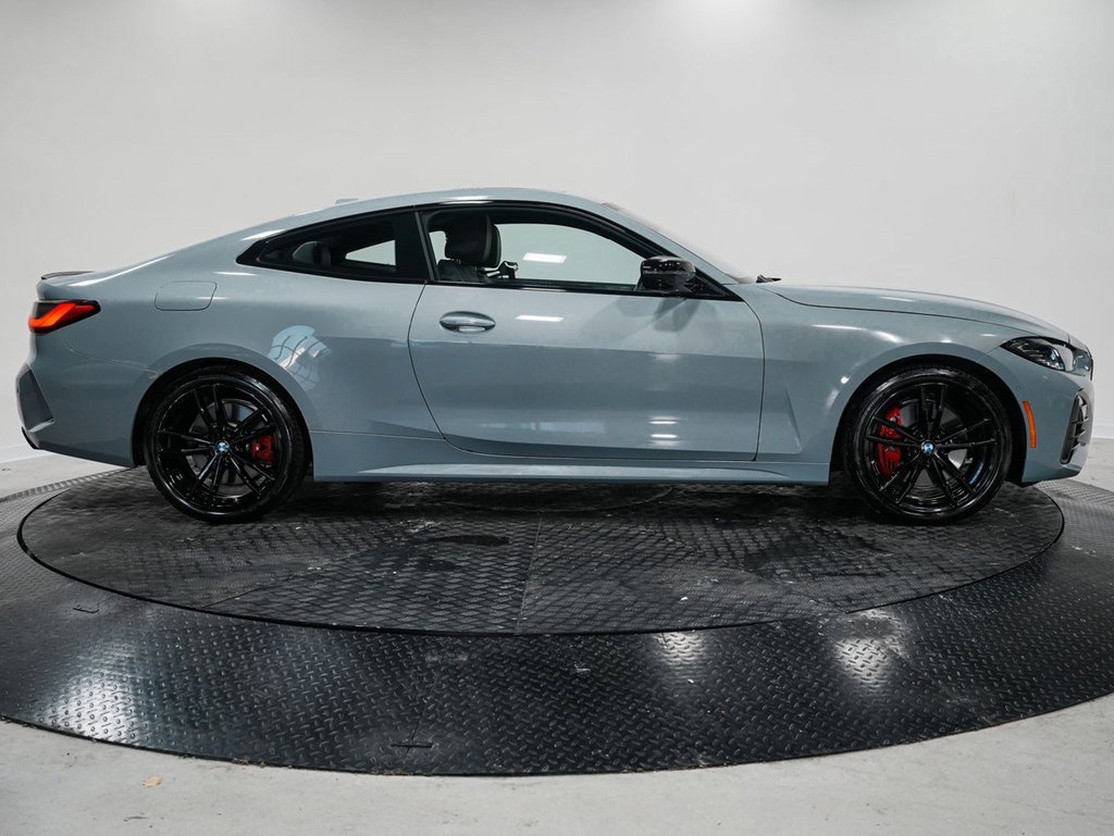 Used 2024 BMW 440i xDrive Coupe w/ Premium Package image 5