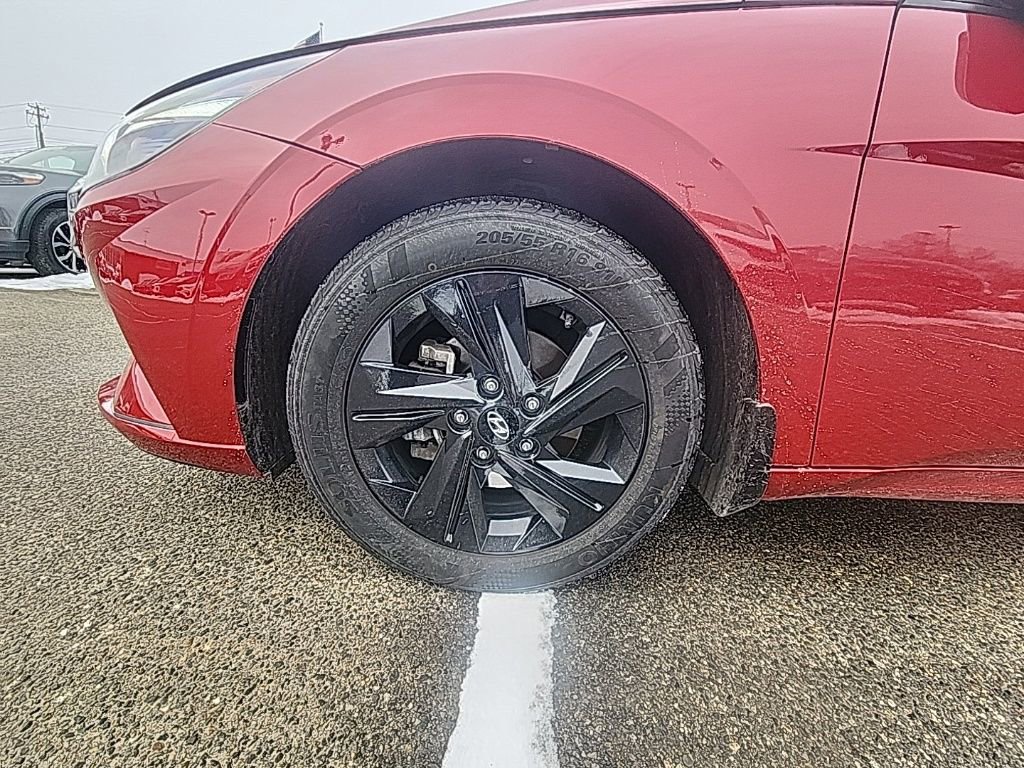 Certified 2023 Hyundai Elantra SEL image 23