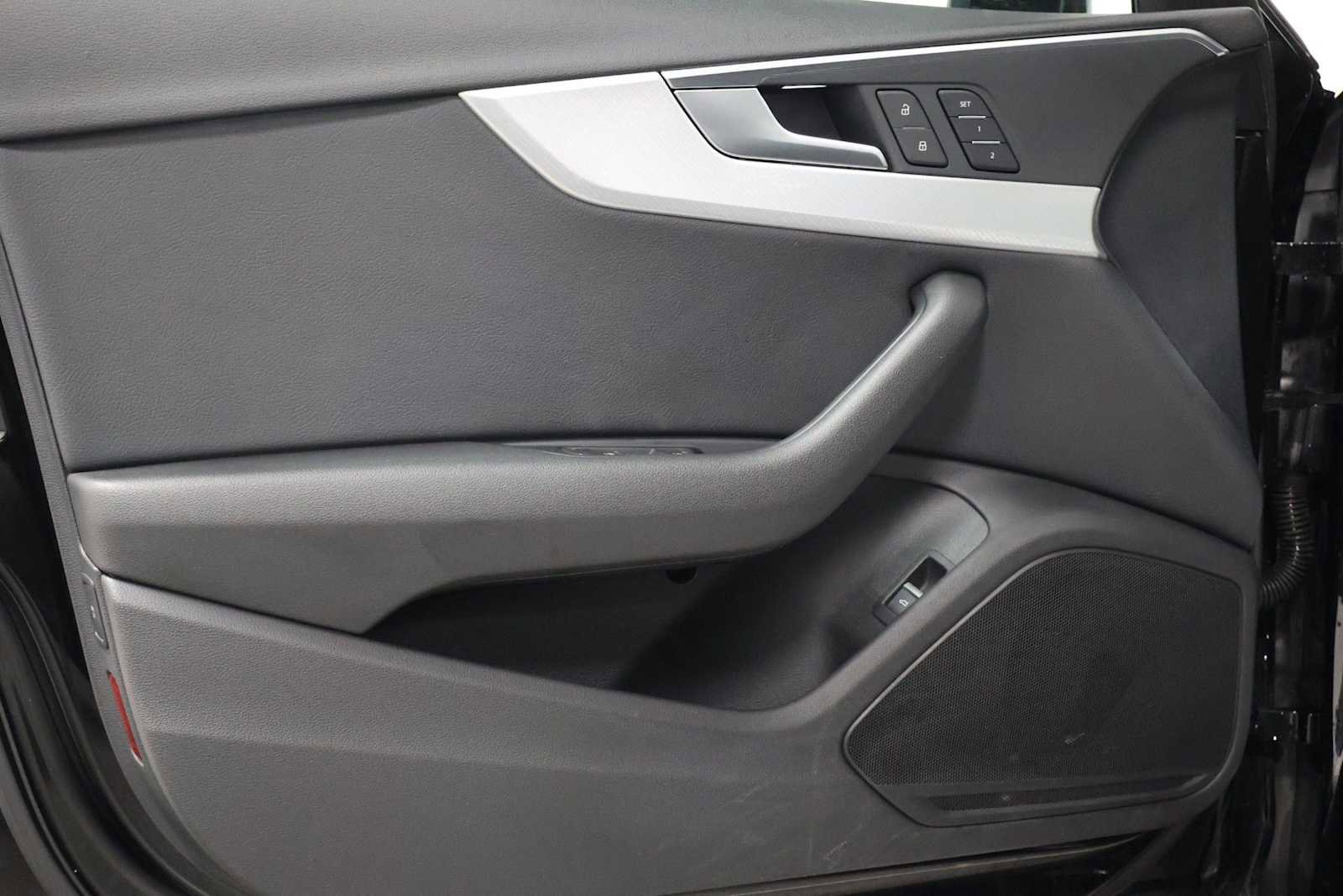 Used 2017 Audi A4 2.0T Premium w/ Convenience Package image 16