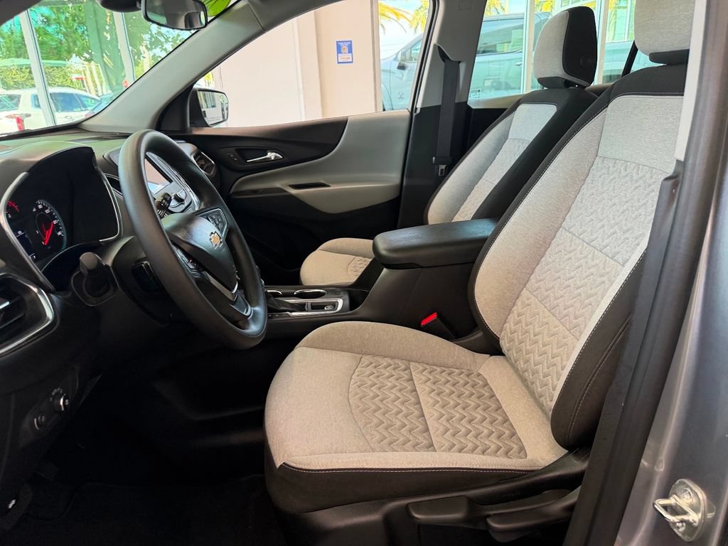 Certified 2024 Chevrolet Equinox LS w/ Driver Confidence II Package FWD image 10
