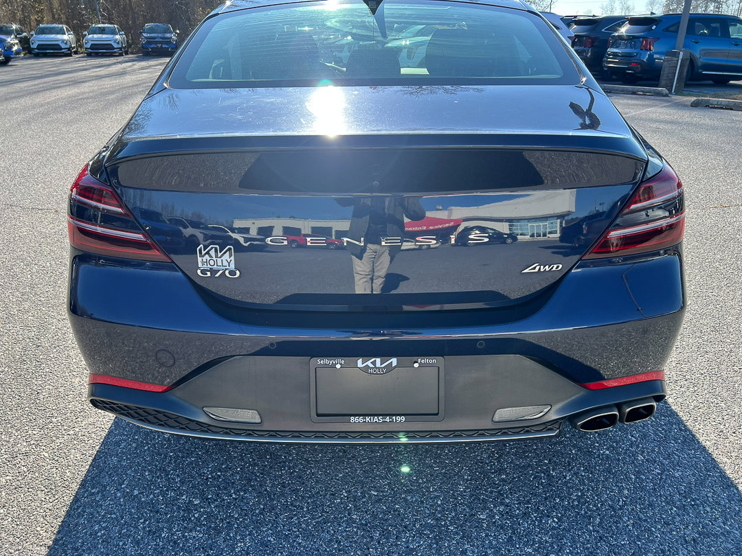 Used 2023 Genesis G70 2.0T w/ Sport Prestige Package image 4