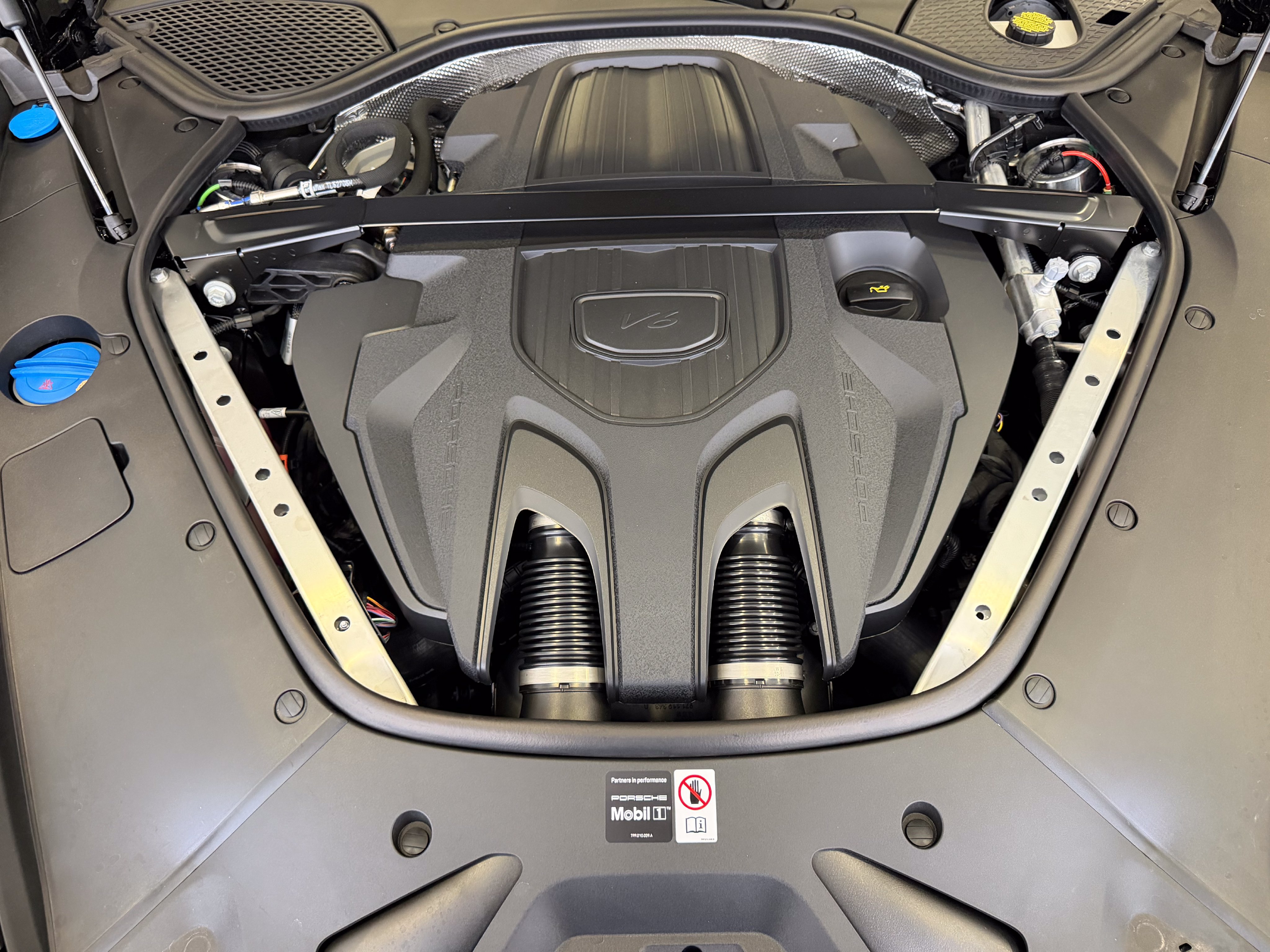 New 2027 Porsche Panamera 4 AWD/4WD image 27
