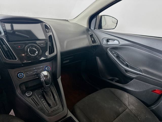 Used 2015 Ford Focus SE image 20